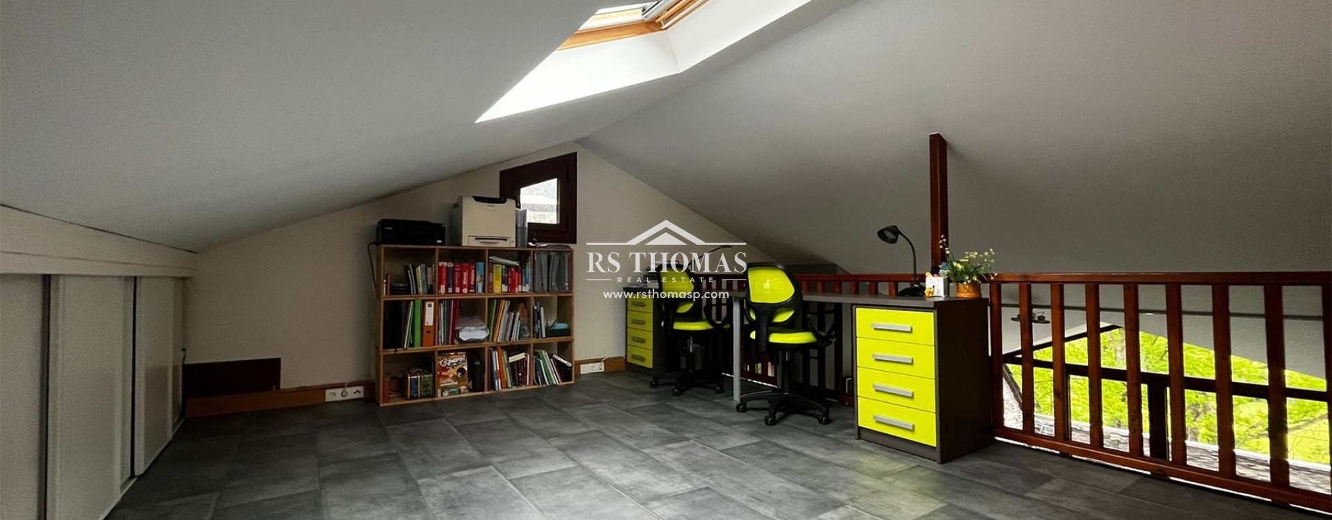 Sale - Attached House -
La Cortinada