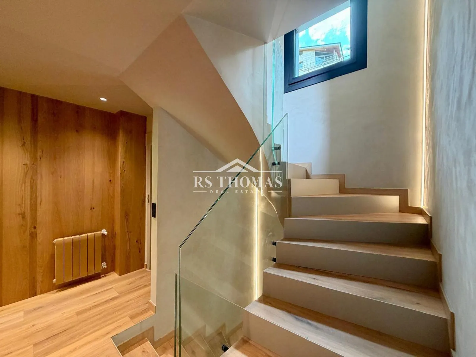 Casa adosada para comprar en Escaldes-Engordany 32