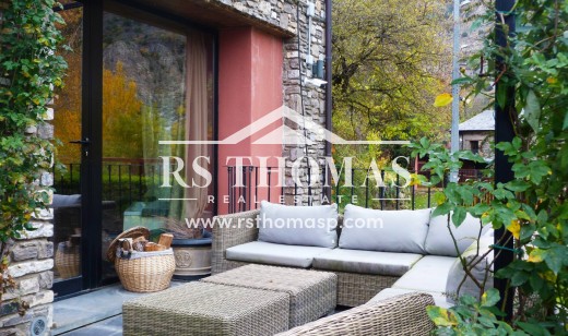 Appartement - Location longue durée - Sant Juliá de Lória -
                Sant Juliá de Lória