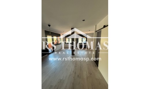 Appartement - Location longue durée - Sant Juliá de Lória -
                Sant Juliá de Lória