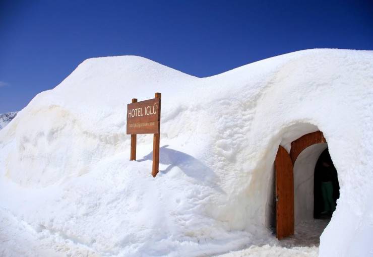 Discover the Unique Experience of Sleeping in an Igloo in Andorra