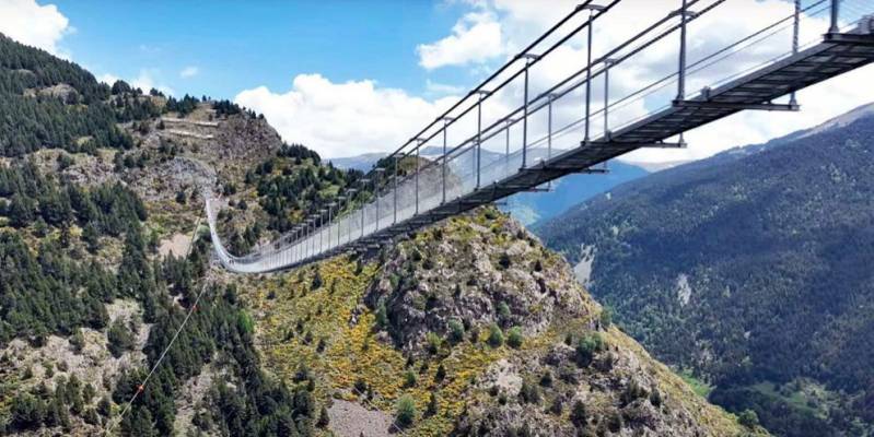 Impressive Bridges and Viewpoints: Cross the Tibetan Bridge of Canillo, Visit the Roc del Quer Viewpoint