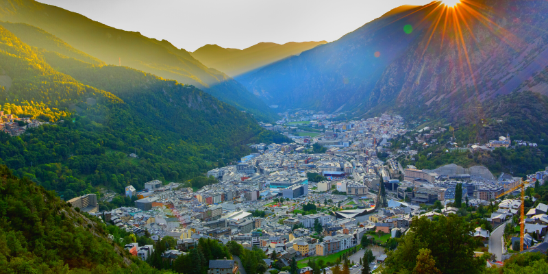 Rent or buy in Andorra? Pros and cons to make the best decision Rent or buy in Andorra? Pros and cons to make the best decision