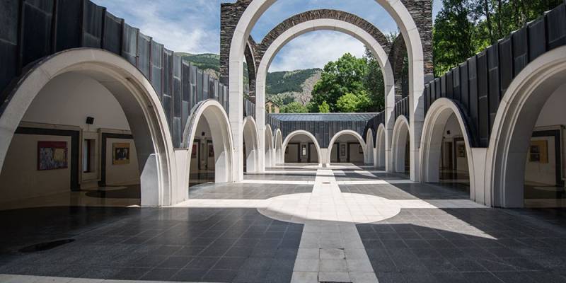 L'église de Meritxell : un symbole spirituel et culturel d'Andorre