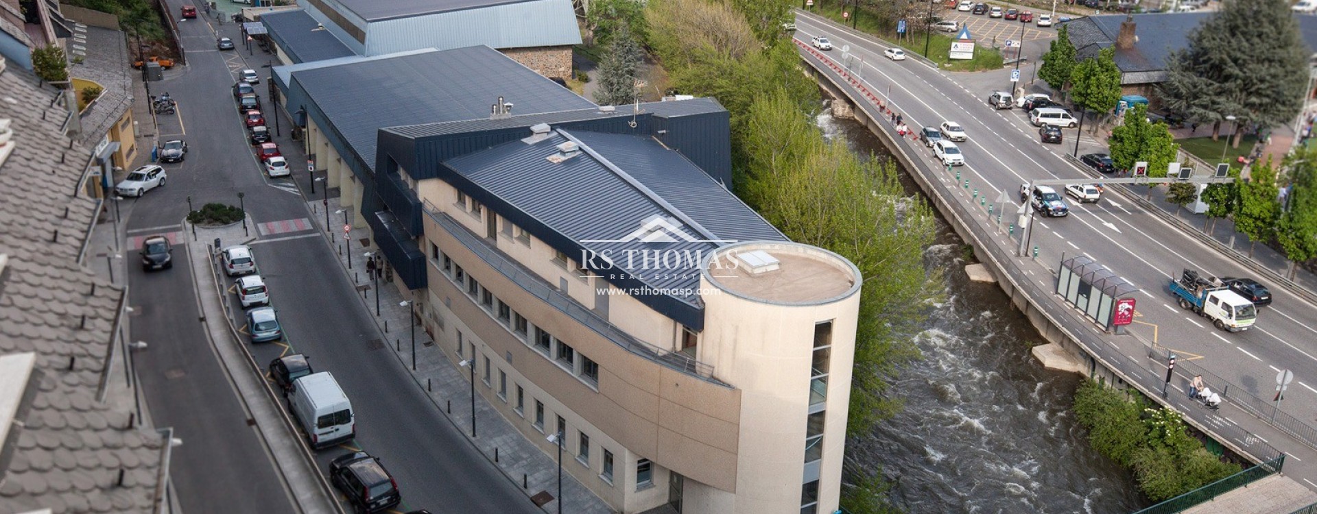 Location longue durée - Appartement -
Andorra La Vella