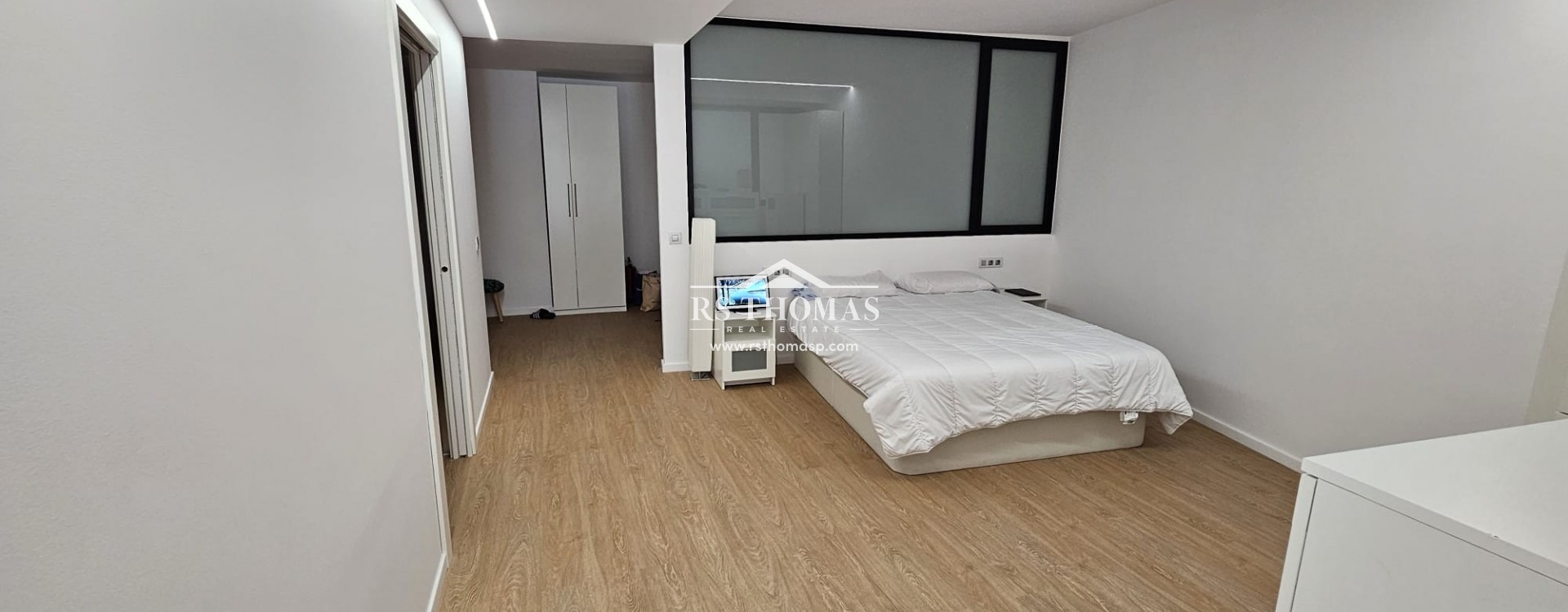 Location longue durée - Appartement -
Andorra La Vella