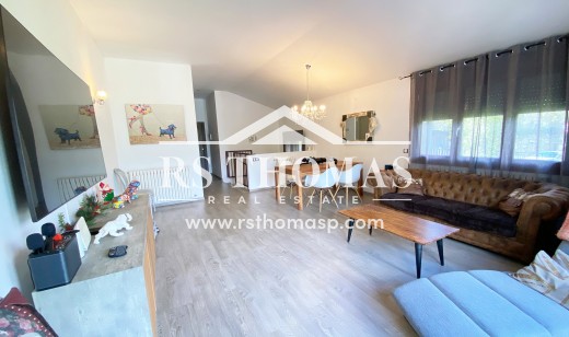 Attached house for sale in Anyos