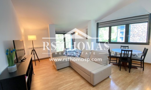 Location longue durée - Appartement -
Ransol