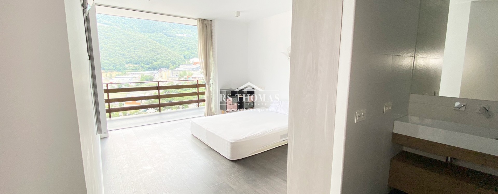 Location longue durée - Appartement -
Andorra La Vella