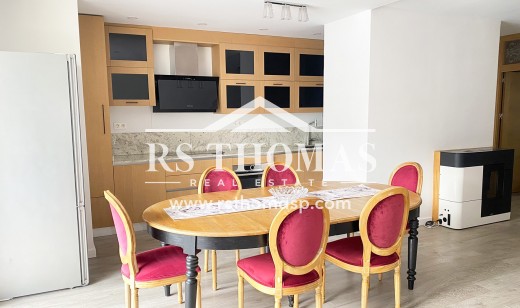 Location longue durée - Appartement -
Andorra La Vella