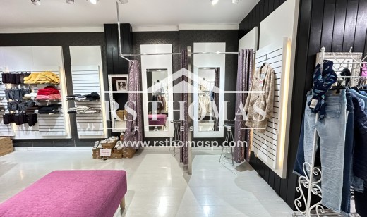 Lloguer  - Local comercial -
Escaldes-Engordany