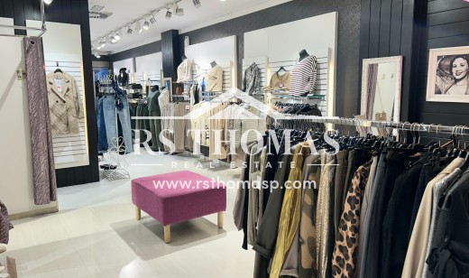 Lloguer  - Local comercial -
Escaldes-Engordany