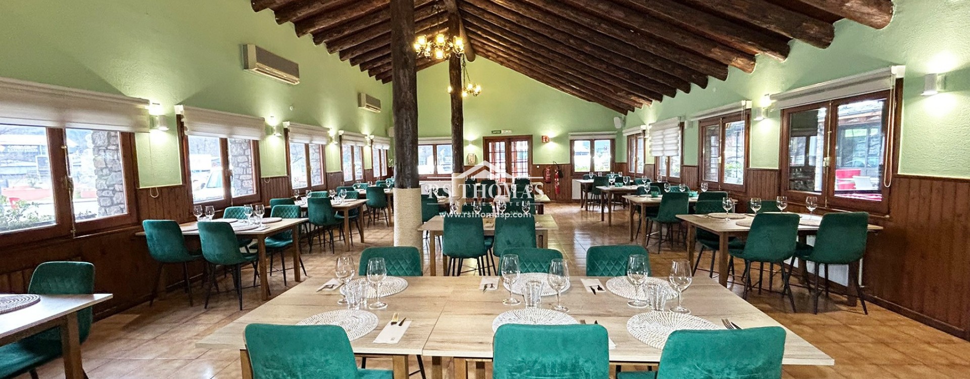 Traspaso - Restaurante -
Santa Coloma