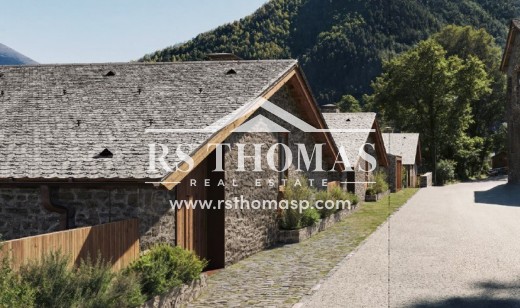 Compra - Chalet -
Sispony