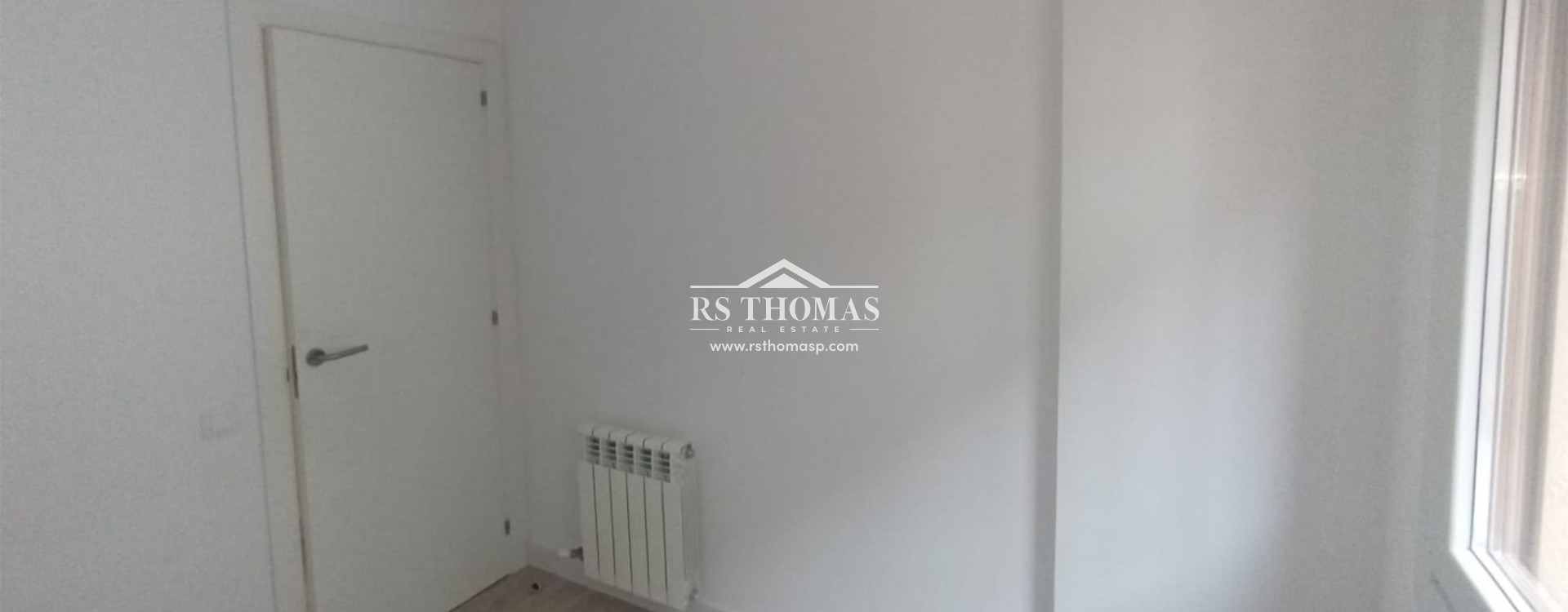 Rental - Apartment -
Santa Coloma