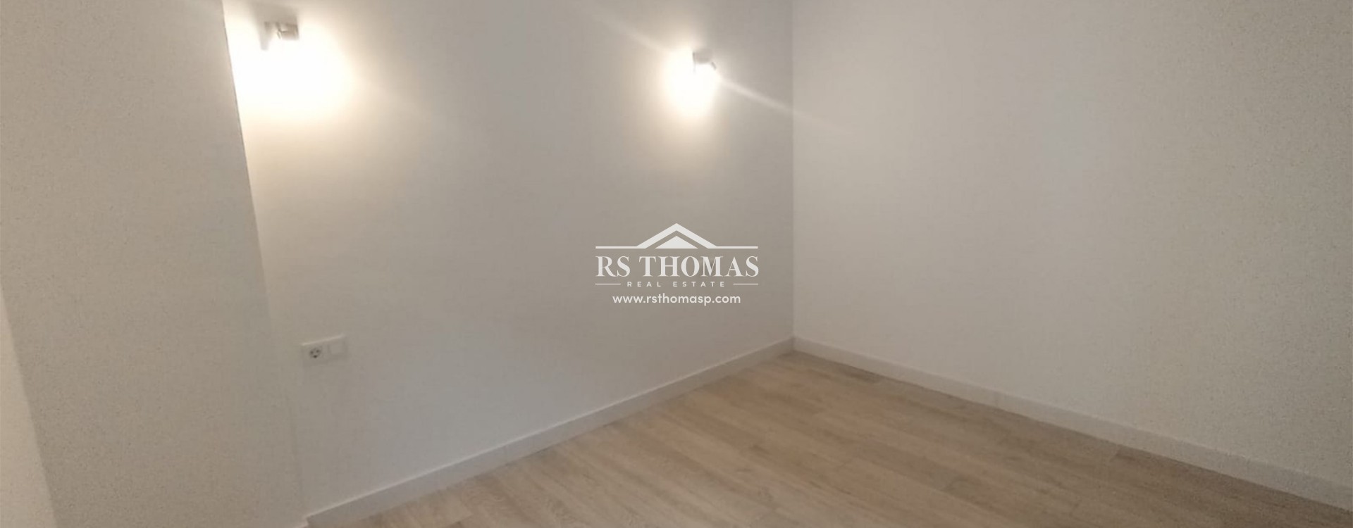 Rental - Apartment -
Santa Coloma