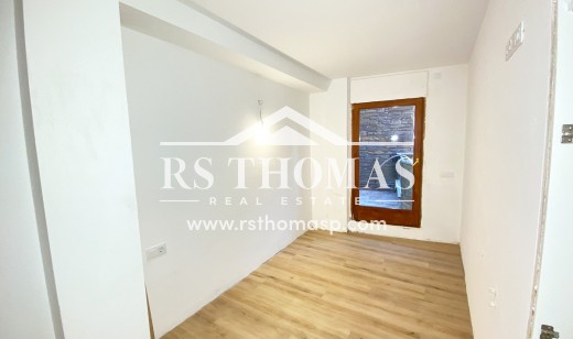 Compra - Piso -
Canillo