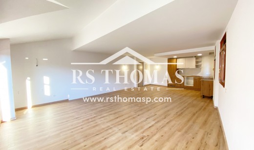 Compra - Piso -
Canillo