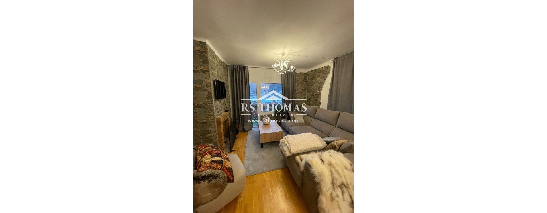 Achat - Appartement -
Encamp