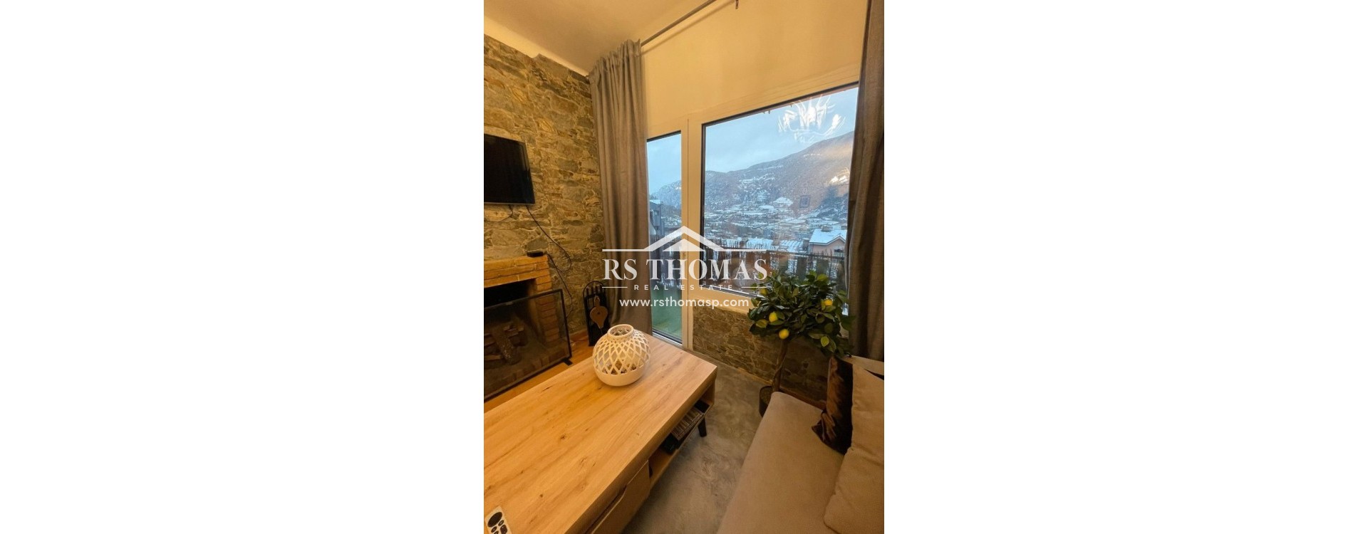 Achat - Appartement -
Encamp