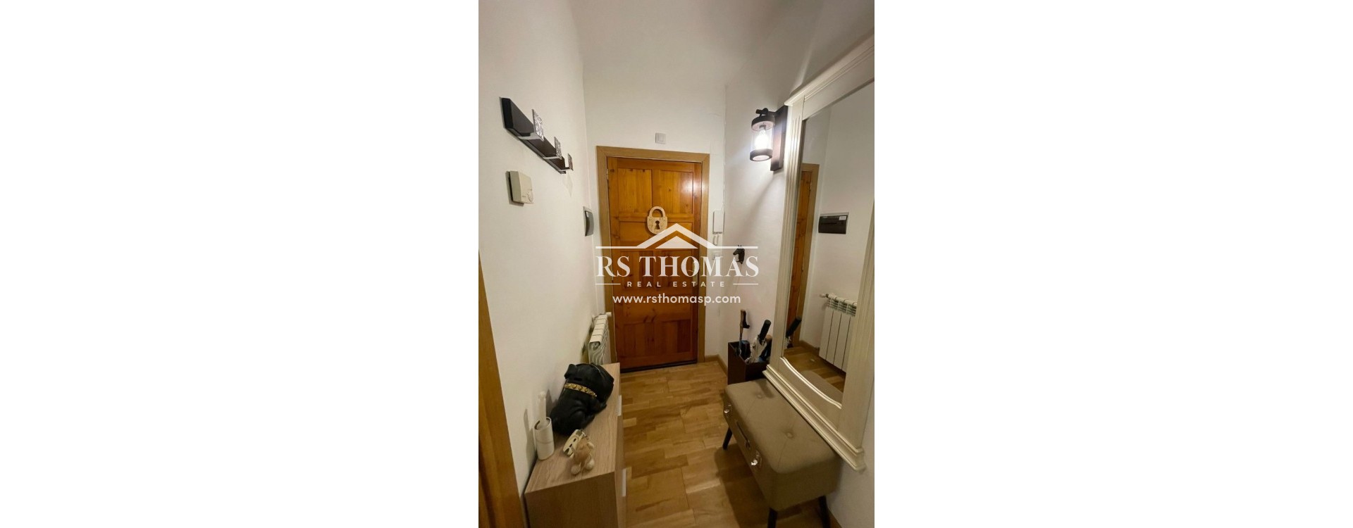 Achat - Appartement -
Encamp