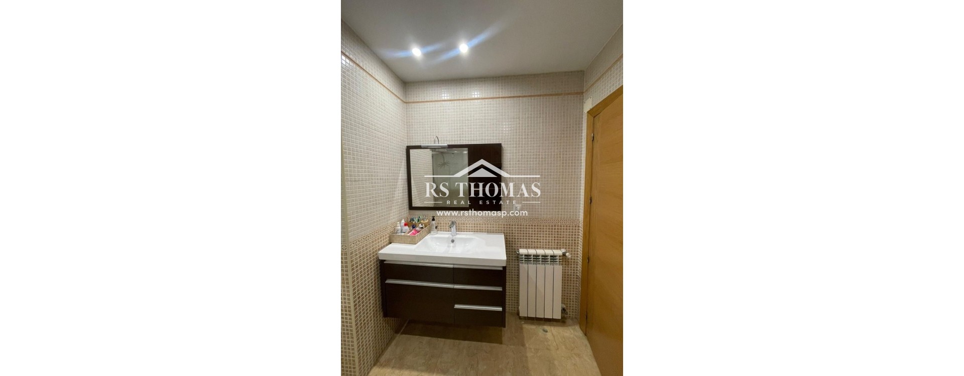 Achat - Appartement -
Encamp