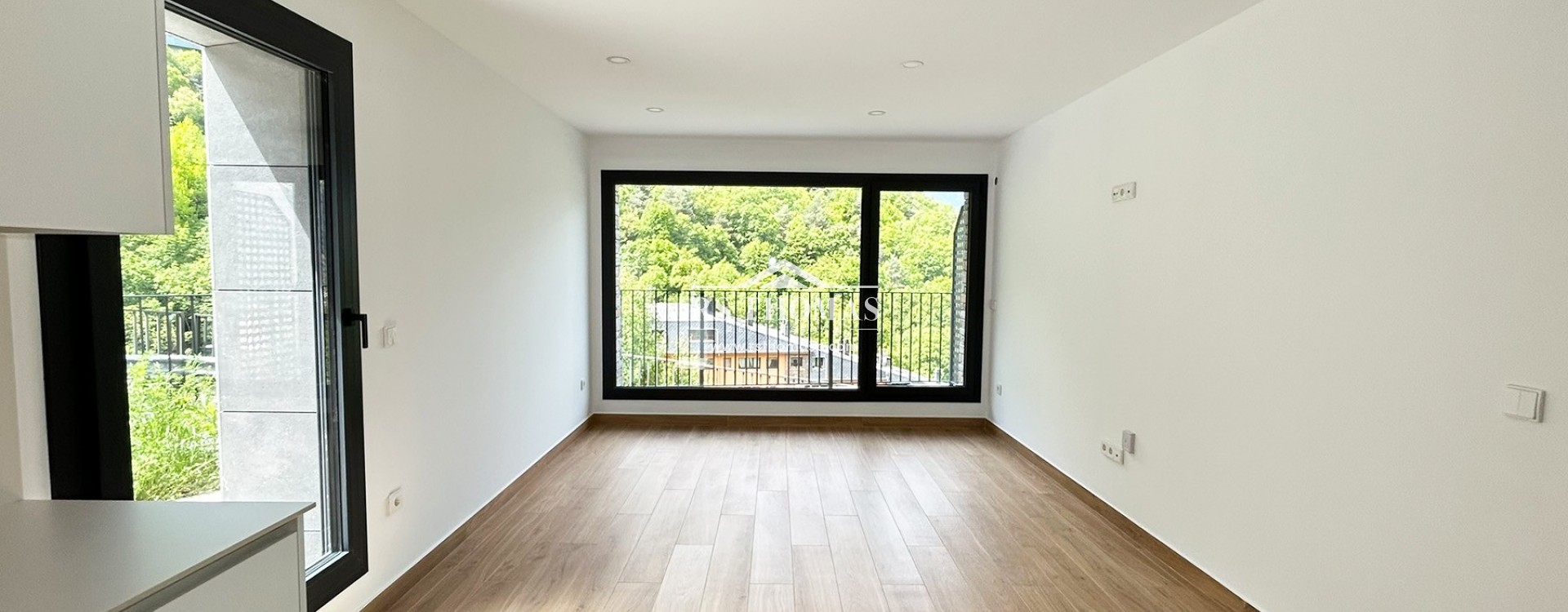 Achat -  Rez-de-chaussée -
Escaldes-Engordany
