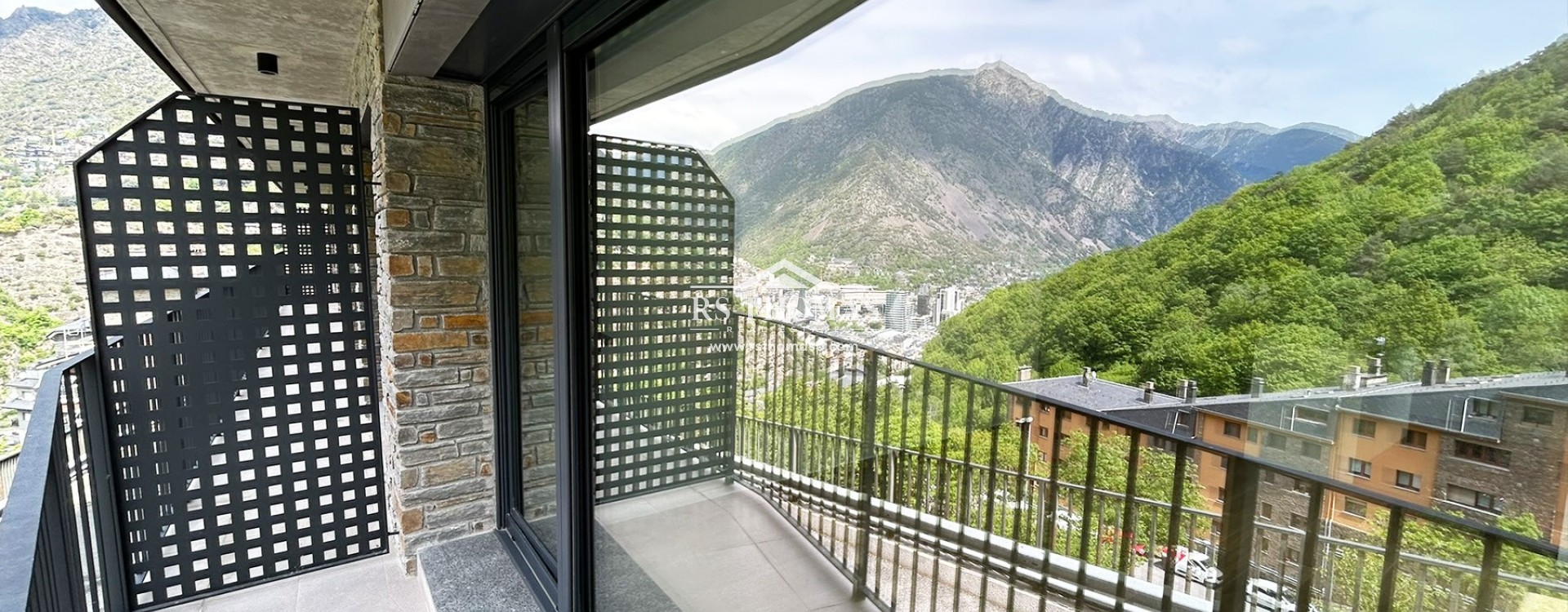 Achat -  Rez-de-chaussée -
Escaldes-Engordany