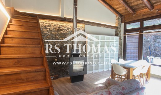 Location longue durée - Appartement -
Sant Juliá de Lória