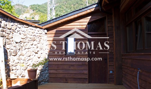 Location longue durée - Appartement -
Sant Juliá de Lória