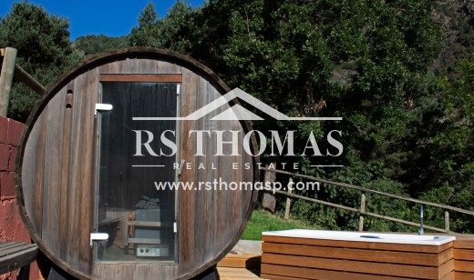 Location longue durée - Appartement -
Sant Juliá de Lória