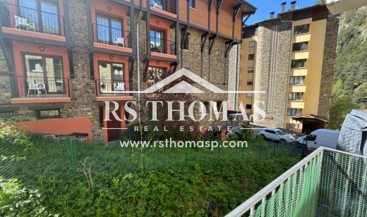 Rental - Apartment -
Arinsal