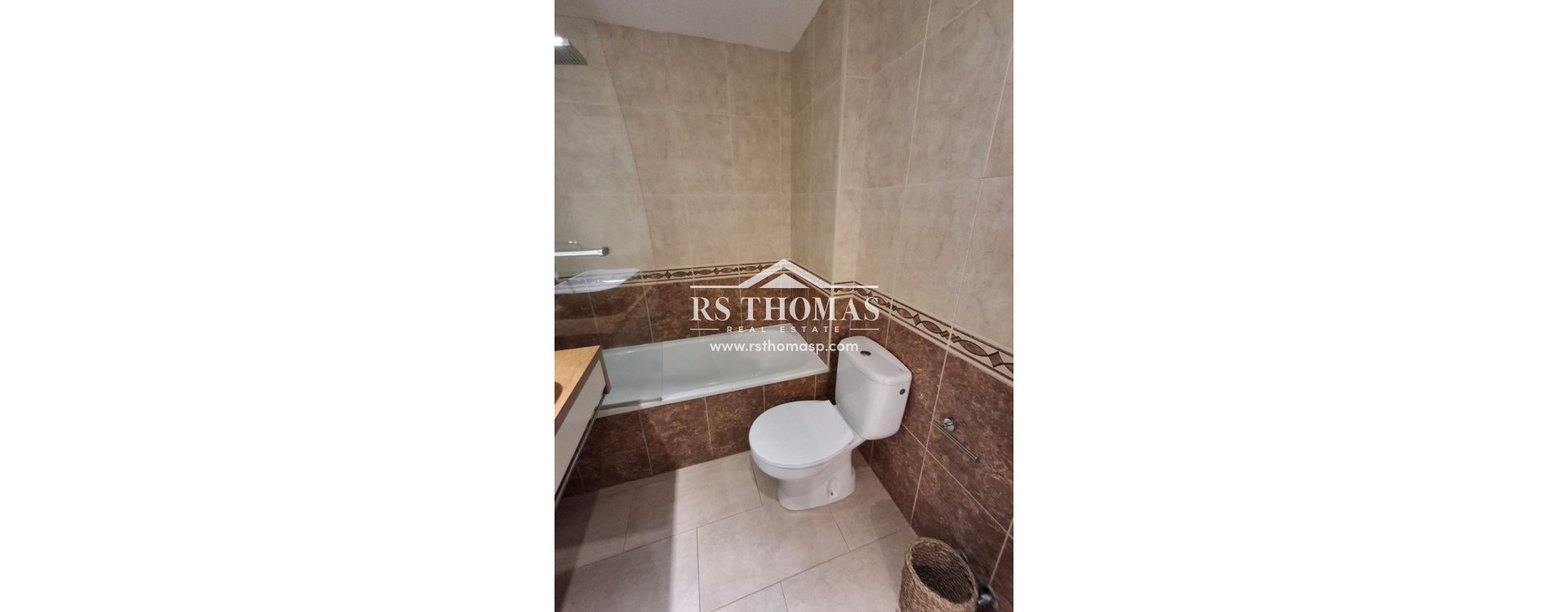 Rental - Apartment -
Arinsal