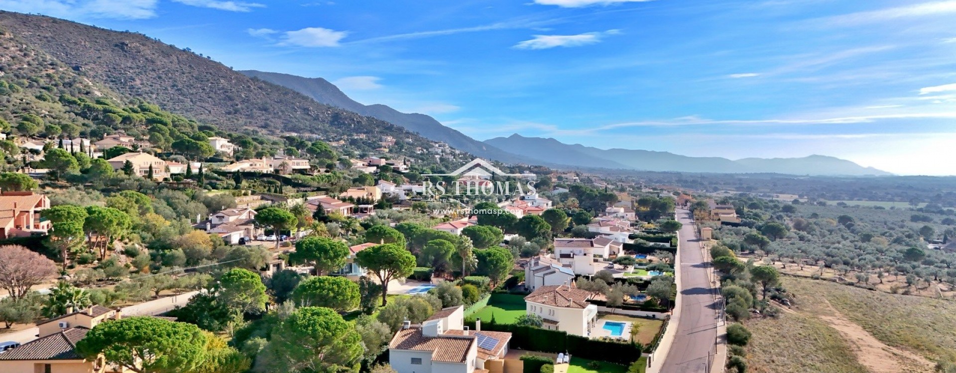 Compra - Villa -
España - Rosas