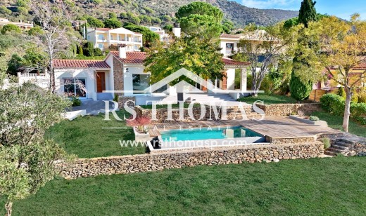 Compra - Villa -
España - Rosas