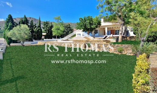 Compra - Villa -
España - Rosas
