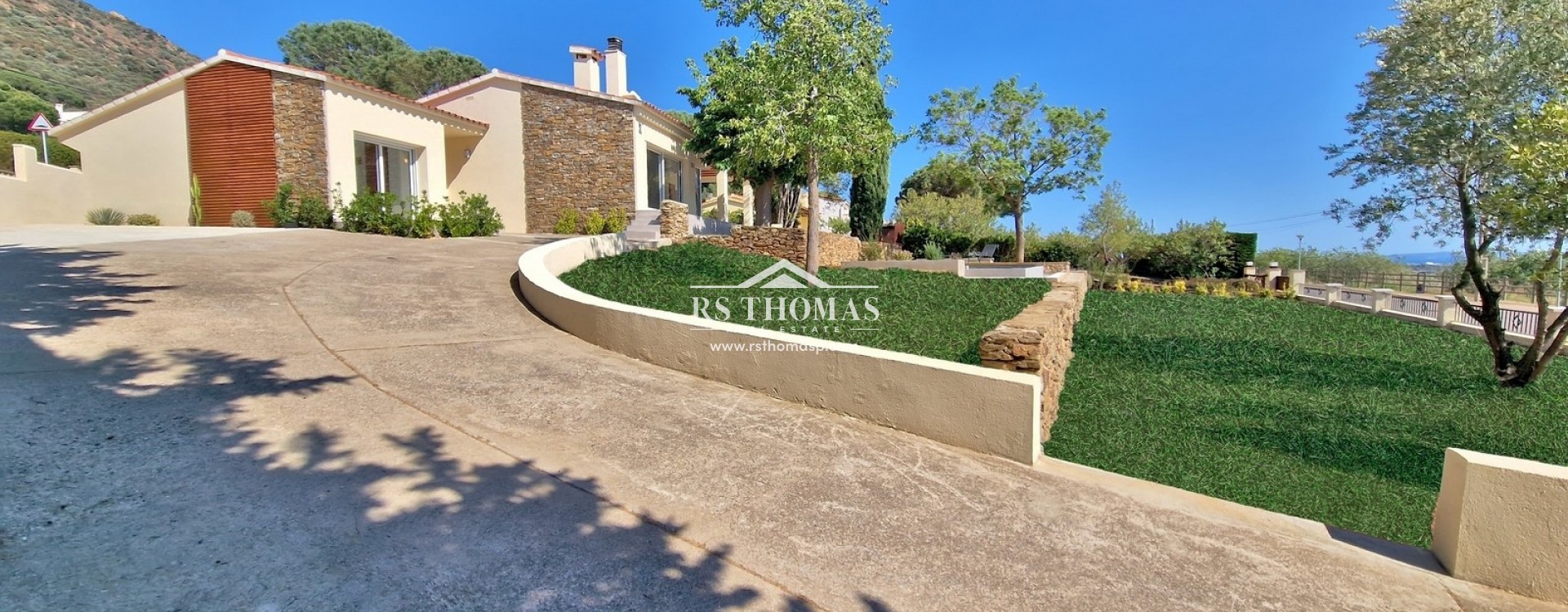 Compra - Villa -
España - Rosas