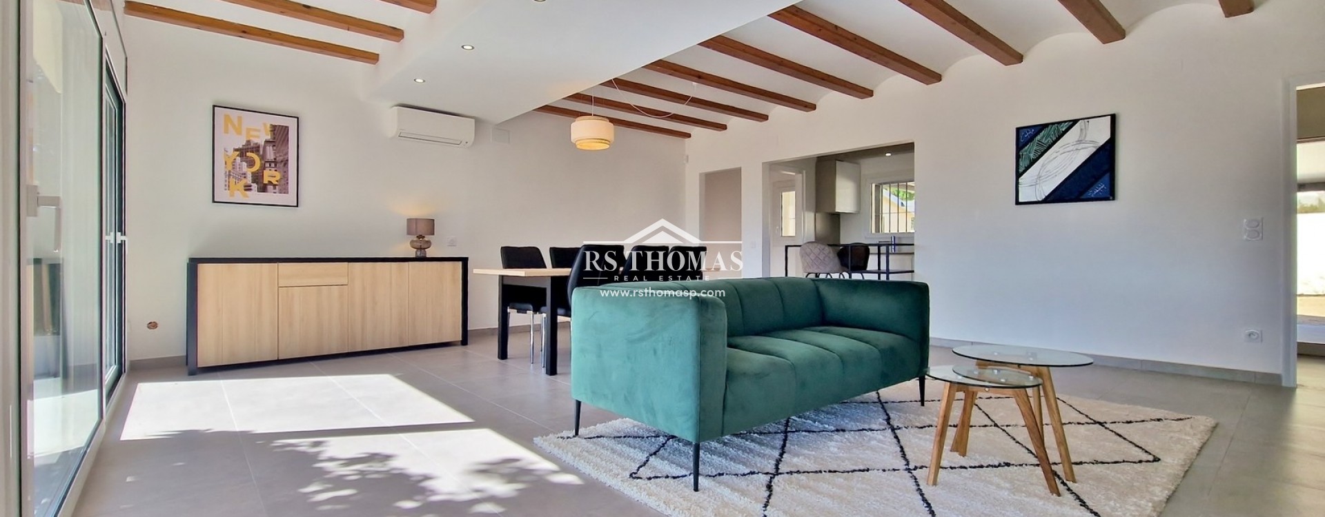 Compra - Villa -
España - Rosas