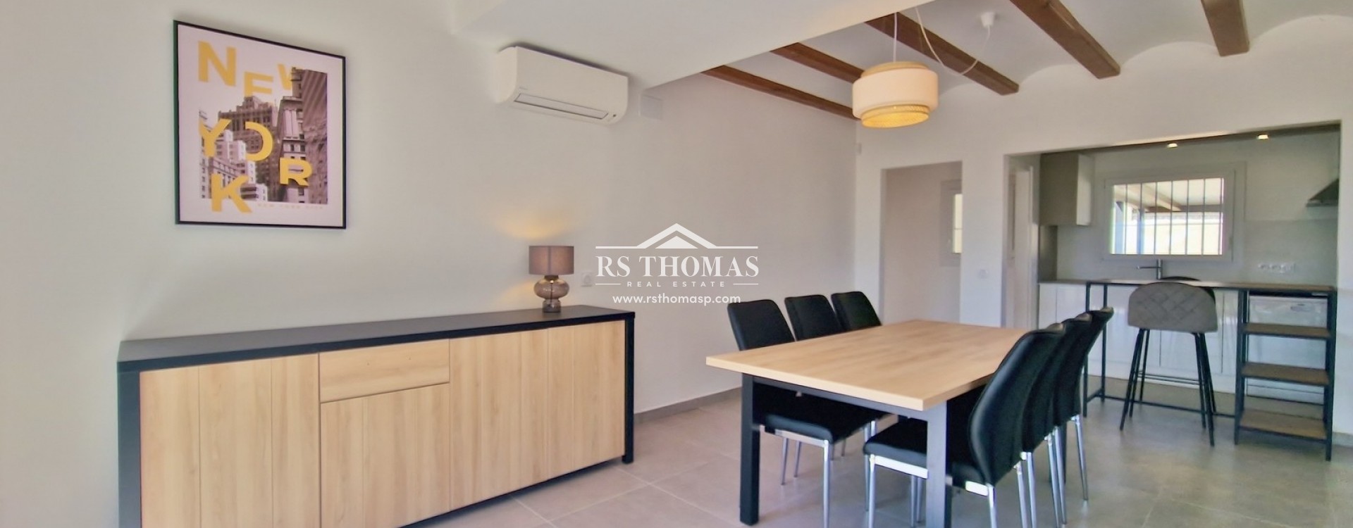 Compra - Villa -
España - Rosas
