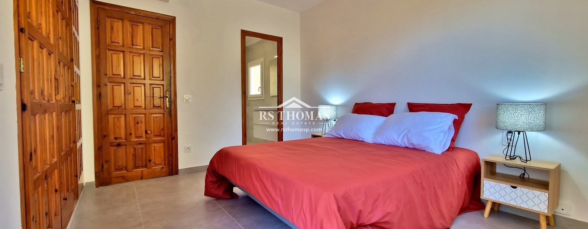Compra - Villa -
España - Rosas
