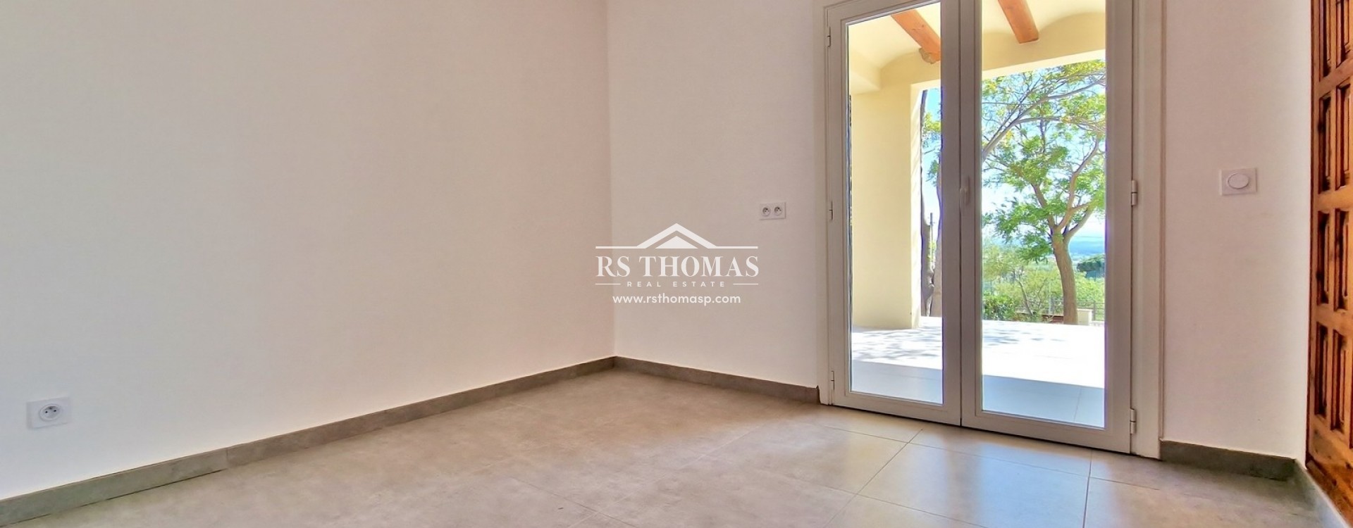 Compra - Villa -
España - Rosas