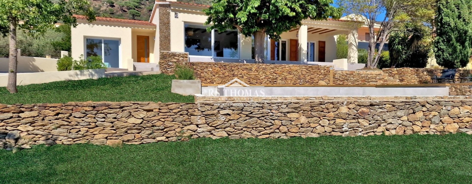 Compra - Villa -
España - Rosas