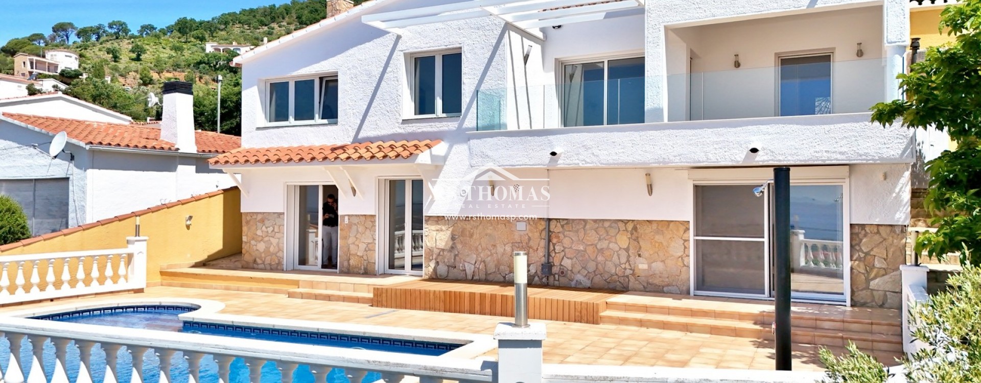 Compra - Villa -
España - Rosas