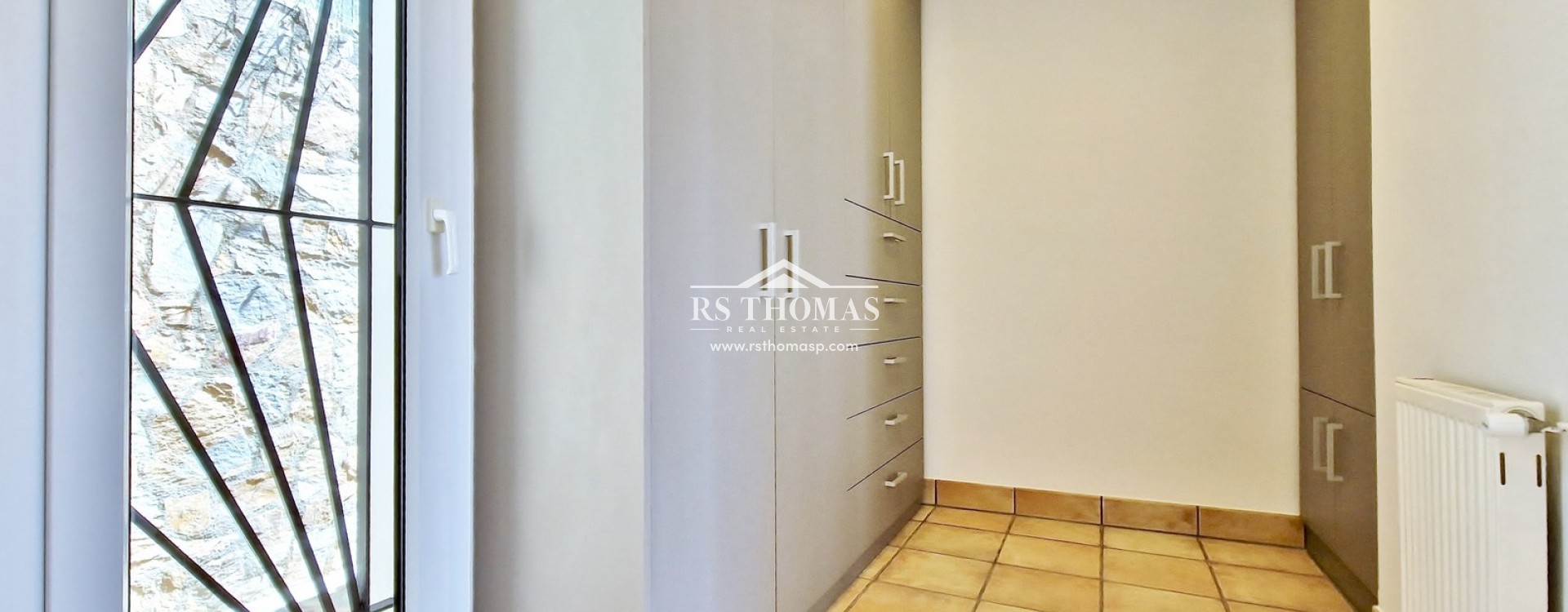 Compra - Villa -
España - Rosas