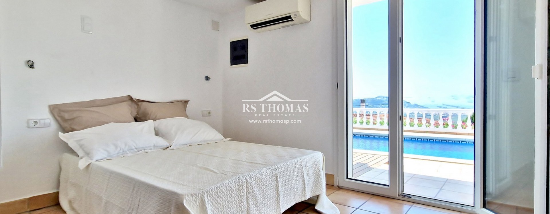 Compra - Villa -
España - Rosas