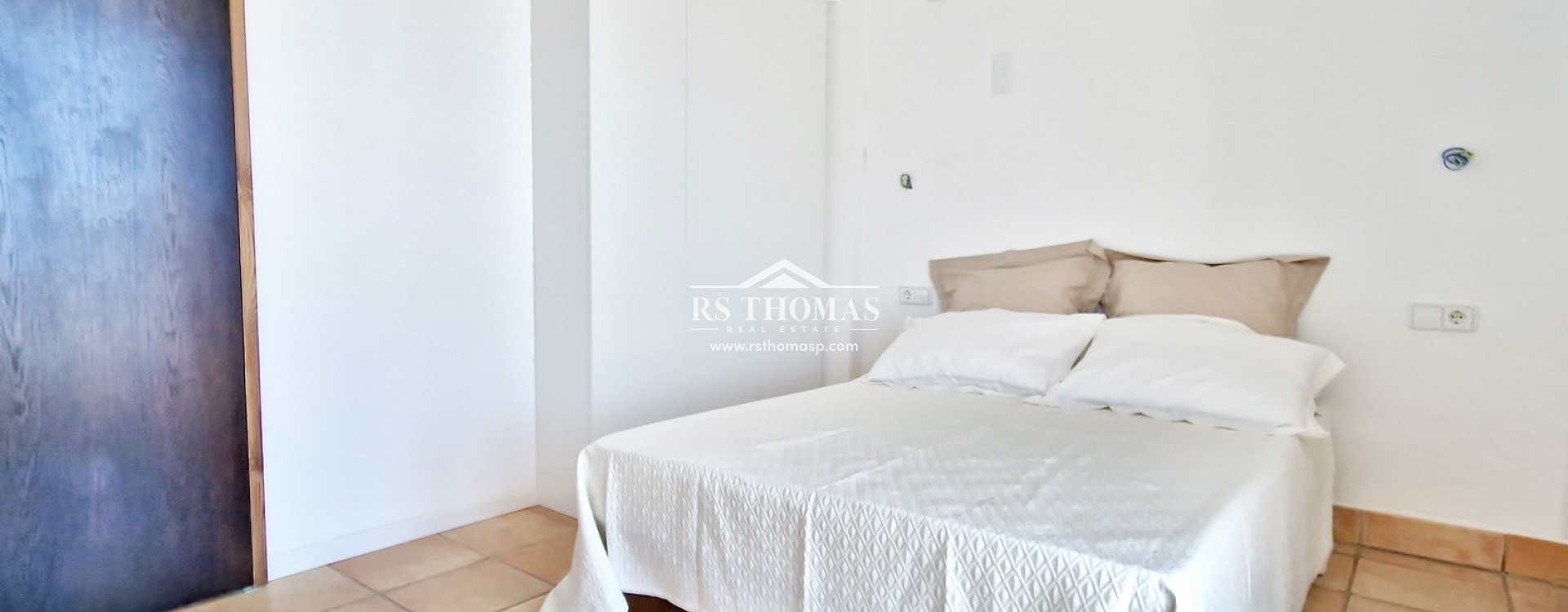 Compra - Villa -
España - Rosas