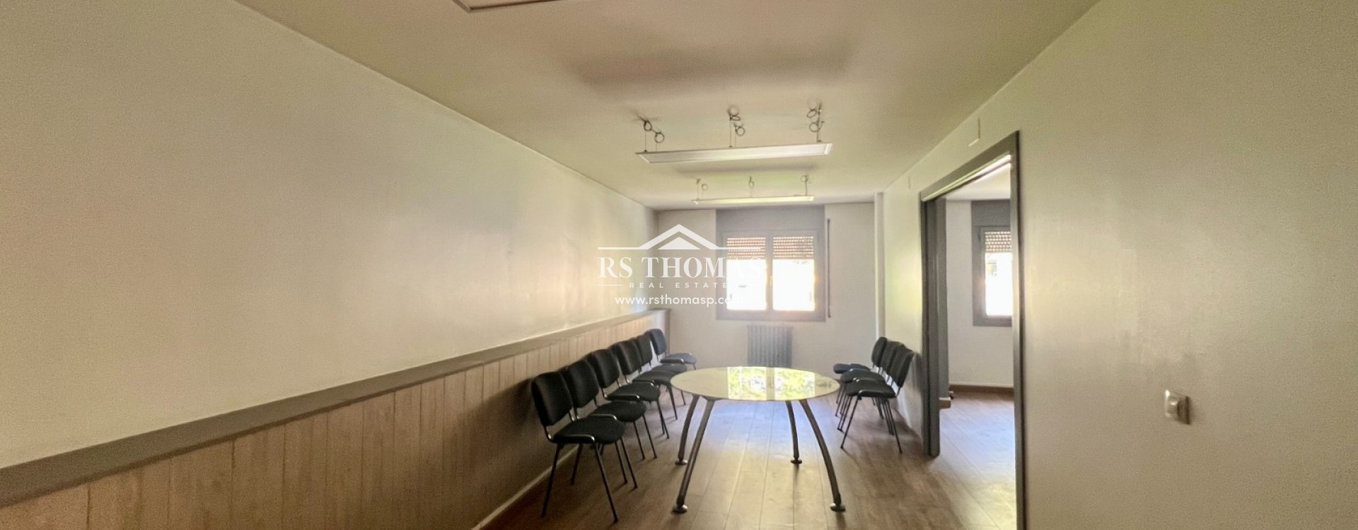 Lloguer  - Local comercial -
Encamp