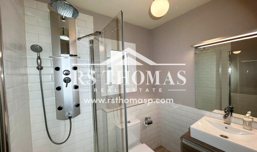 Location longue durée - Appartement -
Encamp