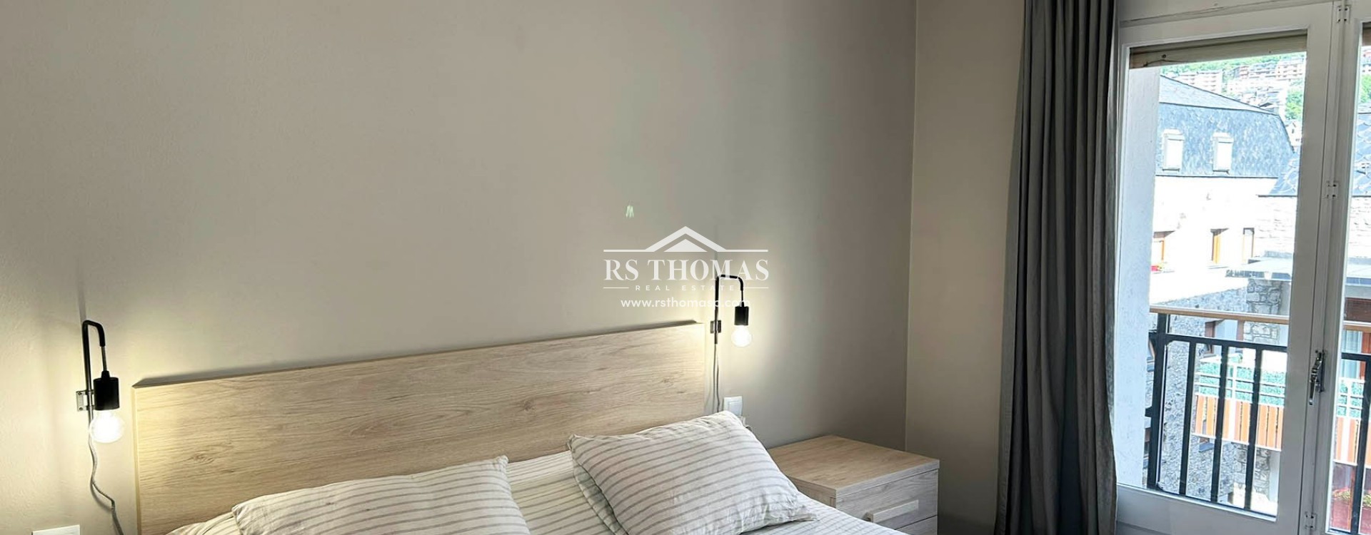 Location longue durée - Appartement -
Encamp