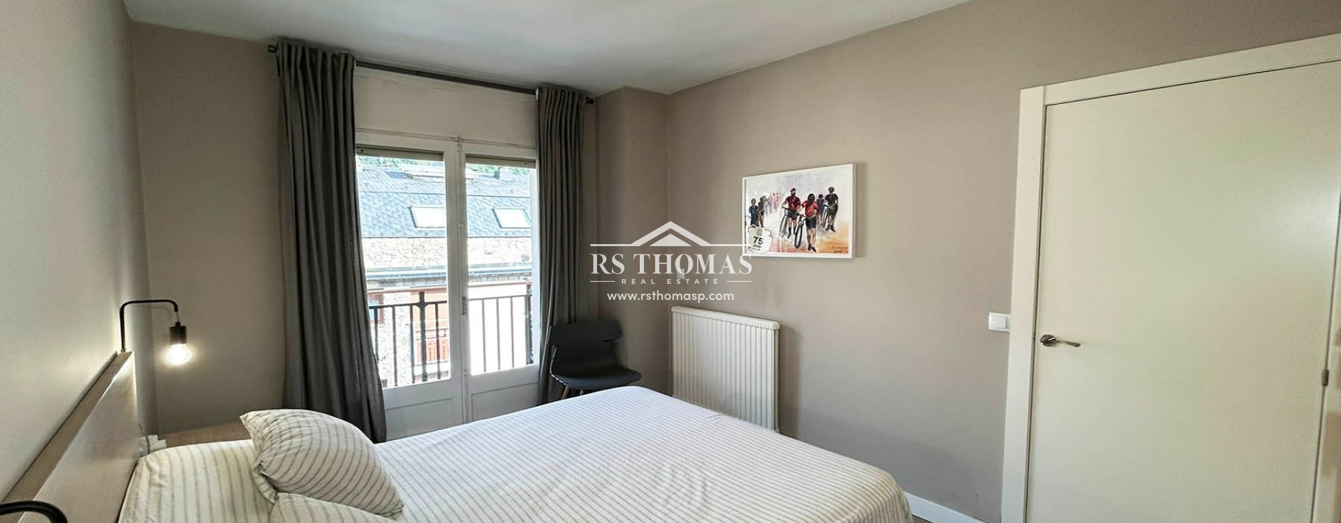 Location longue durée - Appartement -
Encamp